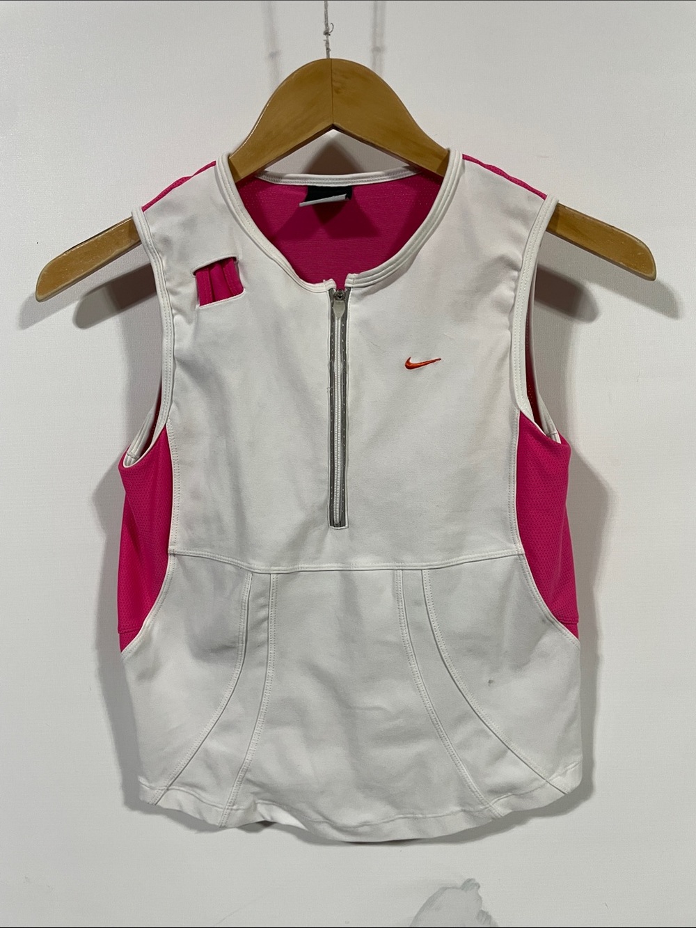 Nike White & Hot Pink Zip-Front Athletic Tank